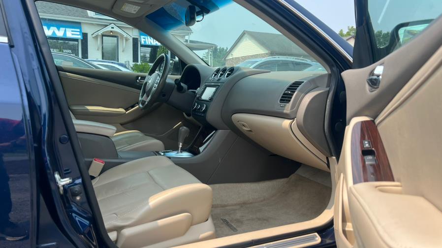 2012 Nissan Altima 4dr Sdn V6 CVT 3.5 SR, available for sale in East Windsor, Connecticut | A1 Auto Sale LLC. East Windsor, Connecticut 2012 Nissan Altima 4dr Sdn V6 CVT 3.5 SR, available for sale in East Windsor, Connecticut | A1 Auto Sale LLC. East Windsor, Connecticut