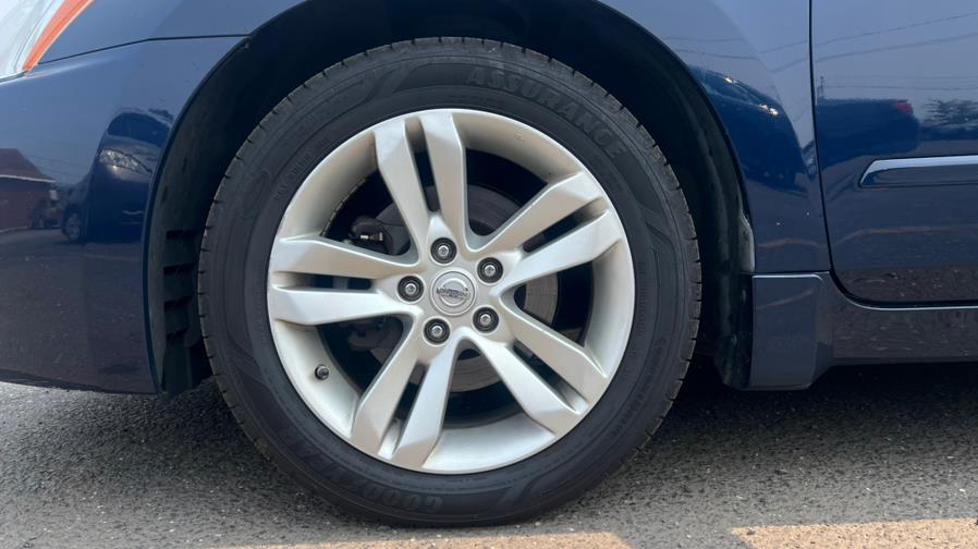 2012 Nissan Altima 4dr Sdn V6 CVT 3.5 SR, available for sale in East Windsor, Connecticut | A1 Auto Sale LLC. East Windsor, Connecticut 2012 Nissan Altima 4dr Sdn V6 CVT 3.5 SR, available for sale in East Windsor, Connecticut | A1 Auto Sale LLC. East Windsor, Connecticut