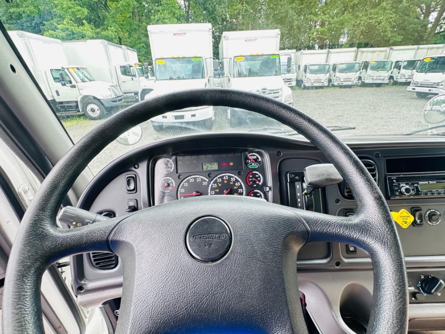2016 FREIGHTLINER M2 26FT BOX TRUCK NO CDL LIFT GATE CUMMINS, available for sale in South Amboy, New Jersey | NJ Truck Spot. South Amboy, New Jersey 2016 FREIGHTLINER M2 26FT BOX TRUCK NO CDL LIFT GATE CUMMINS, available for sale in South Amboy, New Jersey | NJ Truck Spot. South Amboy, New Jersey