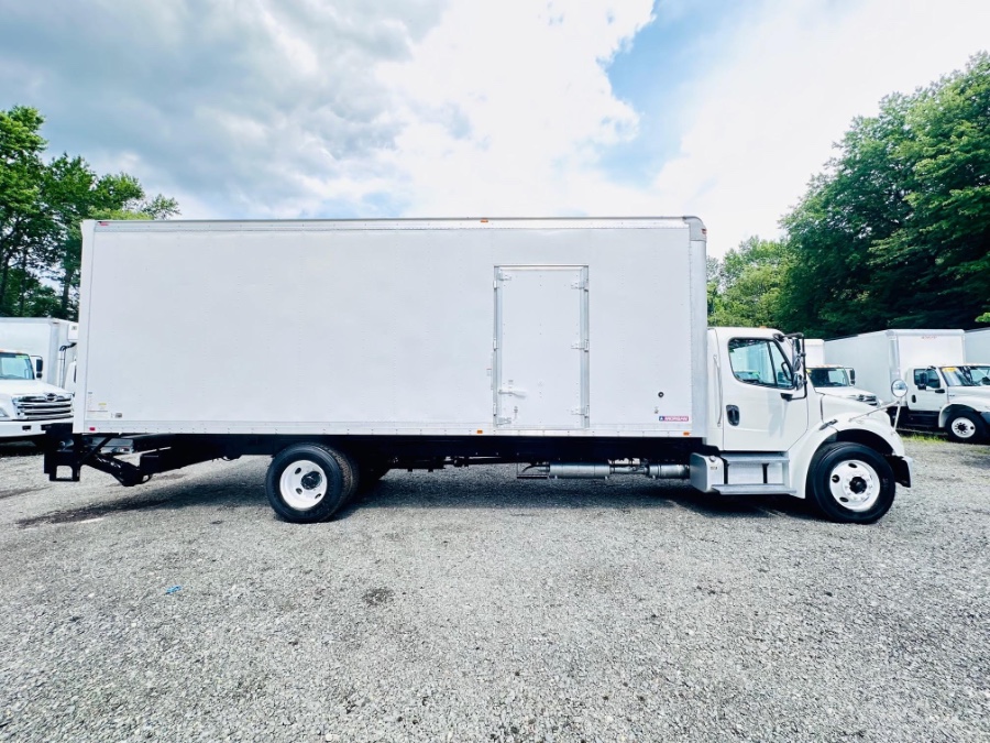 2016 FREIGHTLINER M2 26FT BOX TRUCK NO CDL LIFT GATE CUMMINS, available for sale in South Amboy, New Jersey | NJ Truck Spot. South Amboy, New Jersey 2016 FREIGHTLINER M2 26FT BOX TRUCK NO CDL LIFT GATE CUMMINS, available for sale in South Amboy, New Jersey | NJ Truck Spot. South Amboy, New Jersey