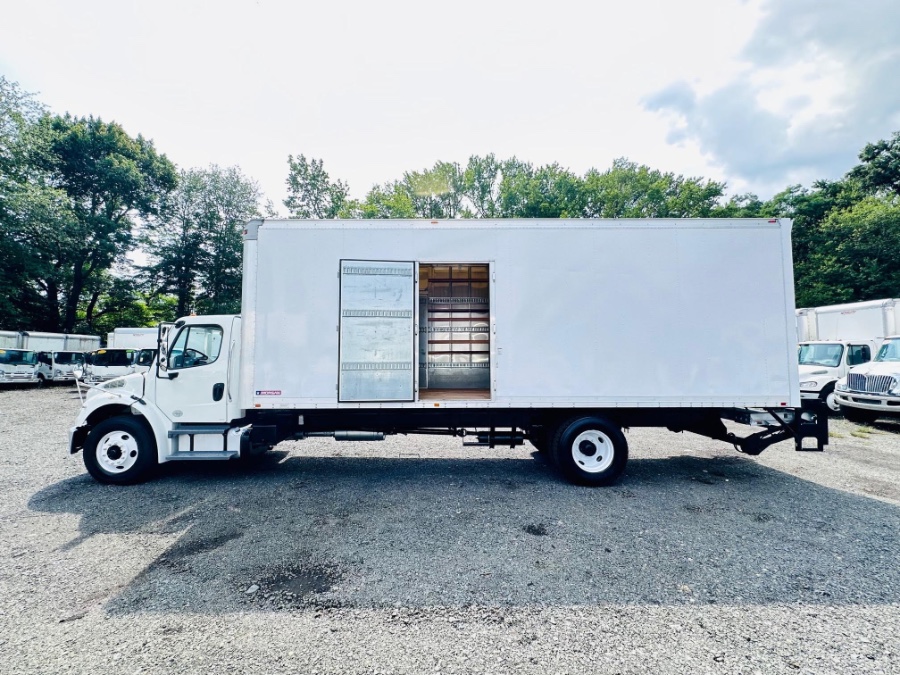 2016 FREIGHTLINER M2 26FT BOX TRUCK NO CDL LIFT GATE CUMMINS, available for sale in South Amboy, New Jersey | NJ Truck Spot. South Amboy, New Jersey 2016 FREIGHTLINER M2 26FT BOX TRUCK NO CDL LIFT GATE CUMMINS, available for sale in South Amboy, New Jersey | NJ Truck Spot. South Amboy, New Jersey