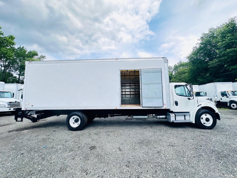 2016 FREIGHTLINER M2 26FT BOX TRUCK NO CDL LIFT GATE CUMMINS, available for sale in South Amboy, New Jersey | NJ Truck Spot. South Amboy, New Jersey 2016 FREIGHTLINER M2 26FT BOX TRUCK NO CDL LIFT GATE CUMMINS, available for sale in South Amboy, New Jersey | NJ Truck Spot. South Amboy, New Jersey