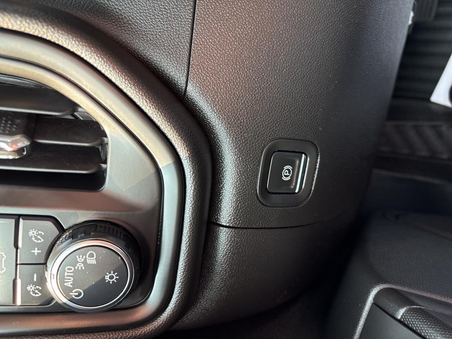 2022 Chevrolet Silverado 1500 4WD Crew Cab 147" Custom, available for sale in Old Saybrook, Connecticut | Saybrook Auto Barn. Old Saybrook, Connecticut 2022 Chevrolet Silverado 1500 4WD Crew Cab 147" Custom, available for sale in Old Saybrook, Connecticut | Saybrook Auto Barn. Old Saybrook, Connecticut