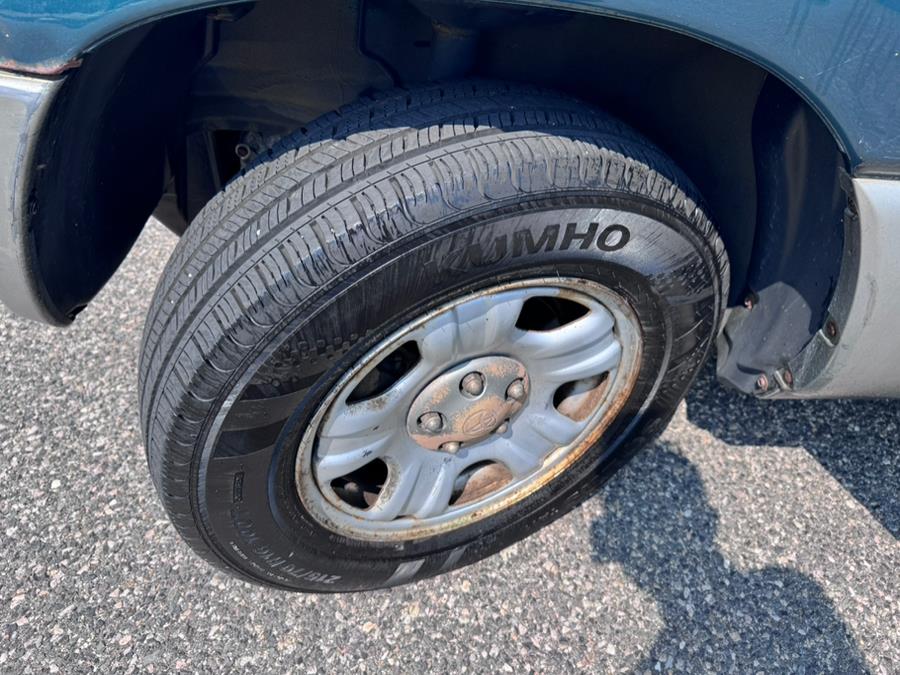 2000 Toyota RAV4 4dr Auto 4WD, available for sale in Lyndhurst, New Jersey | Cars With Deals. Lyndhurst, New Jersey 2000 Toyota RAV4 4dr Auto 4WD, available for sale in Lyndhurst, New Jersey | Cars With Deals. Lyndhurst, New Jersey