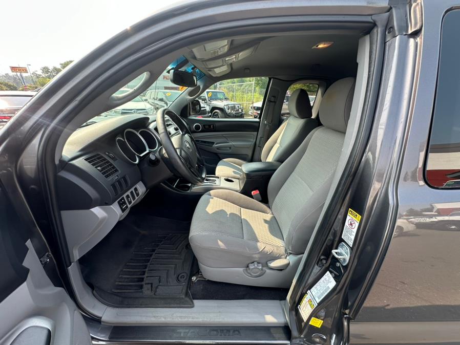 2012 Toyota Tacoma 4WD Access Cab I4 AT (Natl), available for sale in West Hartford, Connecticut | AutoMax. West Hartford, Connecticut 2012 Toyota Tacoma 4WD Access Cab I4 AT (Natl), available for sale in West Hartford, Connecticut | AutoMax. West Hartford, Connecticut