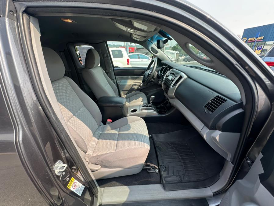 2012 Toyota Tacoma 4WD Access Cab I4 AT (Natl), available for sale in West Hartford, Connecticut | AutoMax. West Hartford, Connecticut 2012 Toyota Tacoma 4WD Access Cab I4 AT (Natl), available for sale in West Hartford, Connecticut | AutoMax. West Hartford, Connecticut