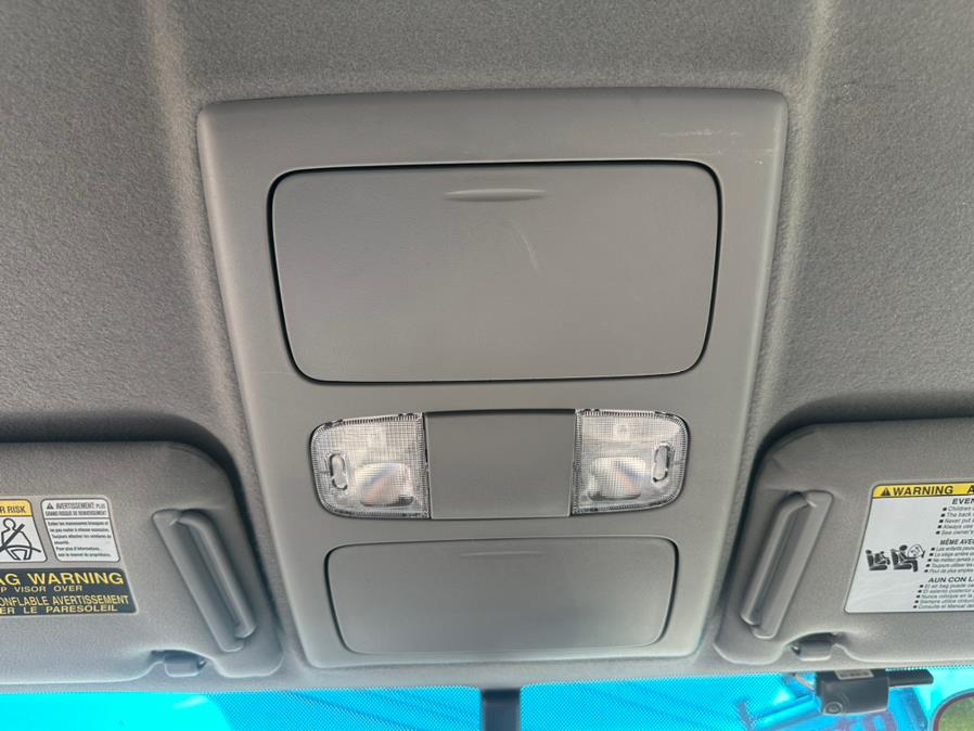 2012 Toyota Tacoma 4WD Access Cab I4 AT (Natl), available for sale in West Hartford, Connecticut | AutoMax. West Hartford, Connecticut 2012 Toyota Tacoma 4WD Access Cab I4 AT (Natl), available for sale in West Hartford, Connecticut | AutoMax. West Hartford, Connecticut