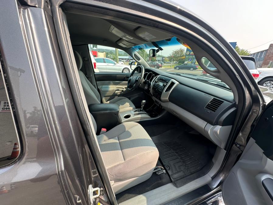 2012 Toyota Tacoma 4WD Access Cab I4 AT (Natl), available for sale in West Hartford, Connecticut | AutoMax. West Hartford, Connecticut 2012 Toyota Tacoma 4WD Access Cab I4 AT (Natl), available for sale in West Hartford, Connecticut | AutoMax. West Hartford, Connecticut