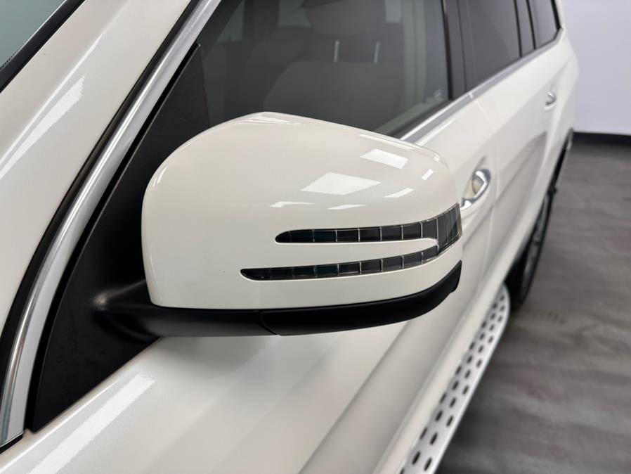 2015 Mercedes-Benz GL-Class 4MATIC 4dr GL 450, available for sale in Linden, New Jersey | East Coast Auto Group. Linden, New Jersey 2015 Mercedes-Benz GL-Class 4MATIC 4dr GL 450, available for sale in Linden, New Jersey | East Coast Auto Group. Linden, New Jersey