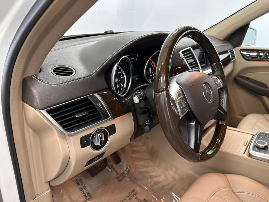 2015 Mercedes-Benz GL-Class 4MATIC 4dr GL 450, available for sale in Linden, New Jersey | East Coast Auto Group. Linden, New Jersey 2015 Mercedes-Benz GL-Class 4MATIC 4dr GL 450, available for sale in Linden, New Jersey | East Coast Auto Group. Linden, New Jersey