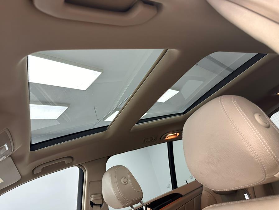 2015 Mercedes-Benz GL-Class 4MATIC 4dr GL 450, available for sale in Linden, New Jersey | East Coast Auto Group. Linden, New Jersey 2015 Mercedes-Benz GL-Class 4MATIC 4dr GL 450, available for sale in Linden, New Jersey | East Coast Auto Group. Linden, New Jersey