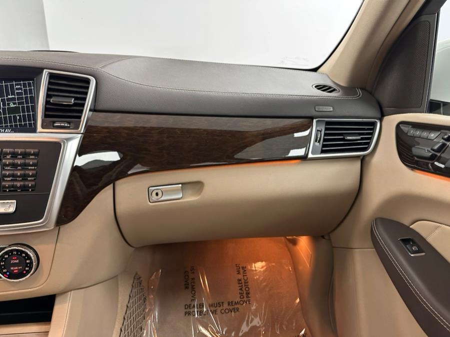 2015 Mercedes-Benz GL-Class 4MATIC 4dr GL 450, available for sale in Linden, New Jersey | East Coast Auto Group. Linden, New Jersey 2015 Mercedes-Benz GL-Class 4MATIC 4dr GL 450, available for sale in Linden, New Jersey | East Coast Auto Group. Linden, New Jersey