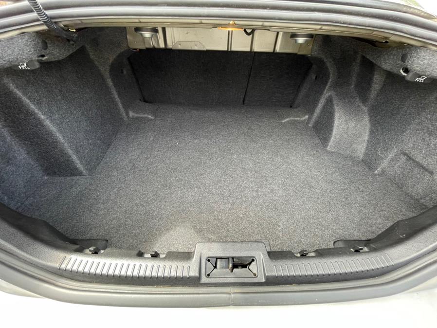 2009 Ford Fusion 4dr Sdn V6 SEL FWD, available for sale in North Branford, Connecticut | CarHavn. North Branford, Connecticut 2009 Ford Fusion 4dr Sdn V6 SEL FWD, available for sale in North Branford, Connecticut | CarHavn. North Branford, Connecticut
