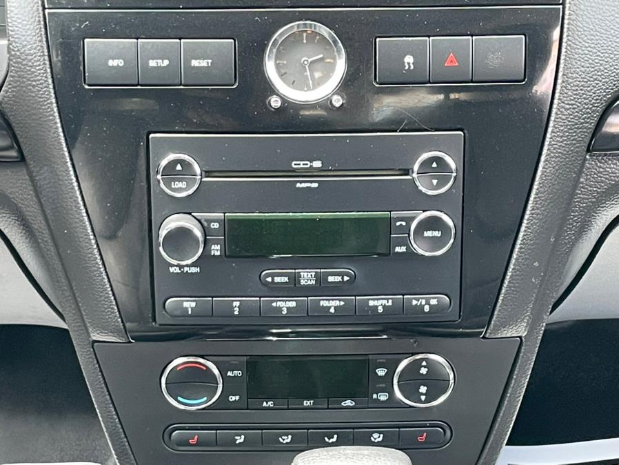2009 Ford Fusion 4dr Sdn V6 SEL FWD, available for sale in North Branford, Connecticut | CarHavn. North Branford, Connecticut 2009 Ford Fusion 4dr Sdn V6 SEL FWD, available for sale in North Branford, Connecticut | CarHavn. North Branford, Connecticut