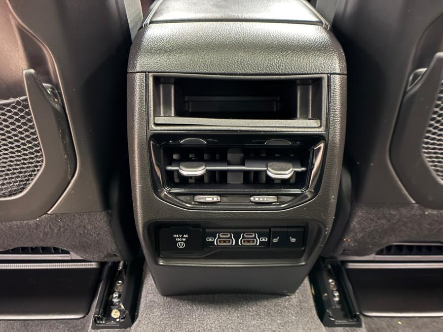 2022 Jeep Grand Cherokee Limited 4x4, available for sale in Massapequa Park, New York | Power Motors East. Massapequa Park, New York 2022 Jeep Grand Cherokee Limited 4x4, available for sale in Massapequa Park, New York | Power Motors East. Massapequa Park, New York