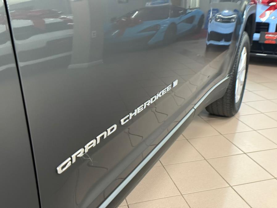 2022 Jeep Grand Cherokee Limited 4x4, available for sale in Massapequa Park, New York | Power Motors East. Massapequa Park, New York 2022 Jeep Grand Cherokee Limited 4x4, available for sale in Massapequa Park, New York | Power Motors East. Massapequa Park, New York