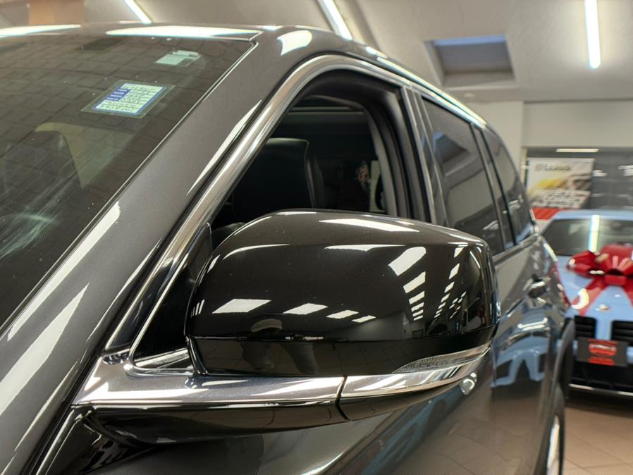 2022 Jeep Grand Cherokee Limited 4x4, available for sale in Massapequa Park, New York | Power Motors East. Massapequa Park, New York 2022 Jeep Grand Cherokee Limited 4x4, available for sale in Massapequa Park, New York | Power Motors East. Massapequa Park, New York