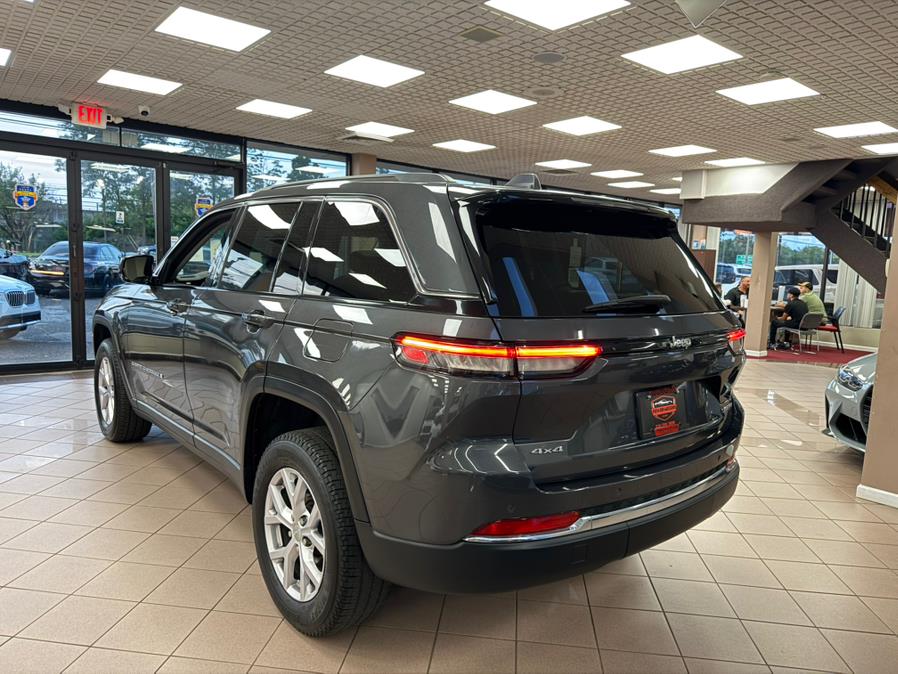 2022 Jeep Grand Cherokee Limited 4x4, available for sale in Massapequa Park, New York | Power Motors East. Massapequa Park, New York 2022 Jeep Grand Cherokee Limited 4x4, available for sale in Massapequa Park, New York | Power Motors East. Massapequa Park, New York