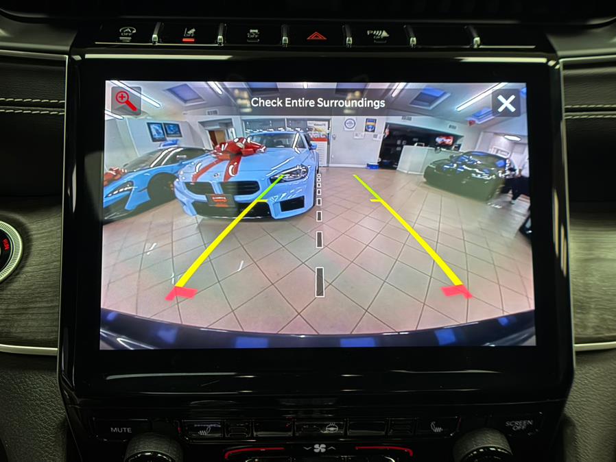 2022 Jeep Grand Cherokee Limited 4x4, available for sale in Massapequa Park, New York | Power Motors East. Massapequa Park, New York 2022 Jeep Grand Cherokee Limited 4x4, available for sale in Massapequa Park, New York | Power Motors East. Massapequa Park, New York