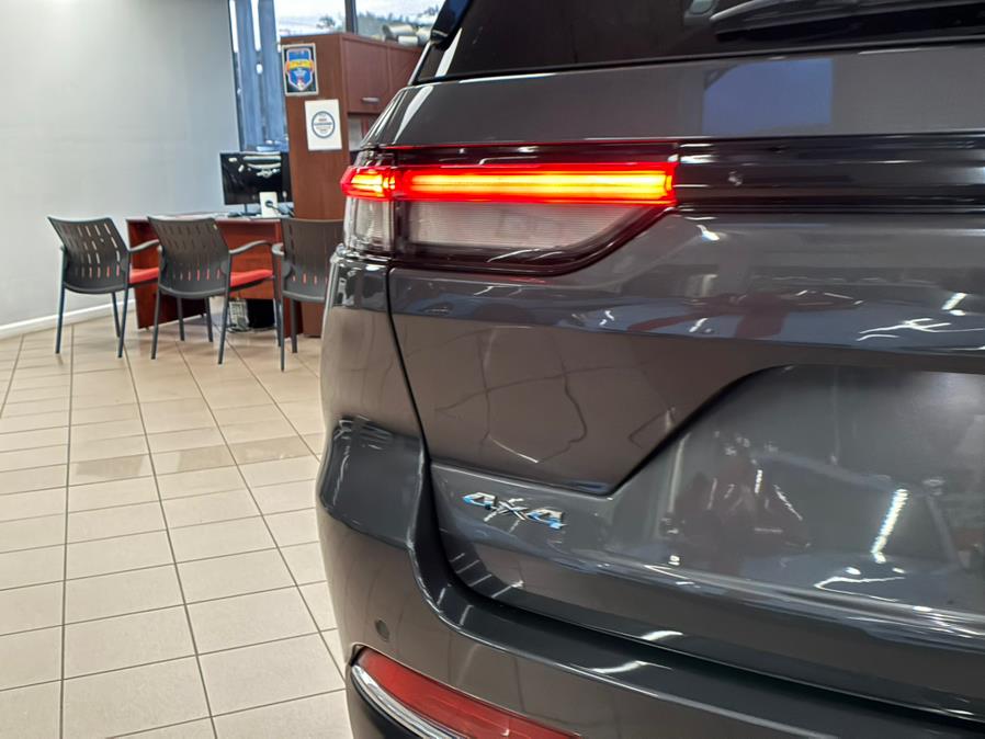 2022 Jeep Grand Cherokee Limited 4x4, available for sale in Massapequa Park, New York | Power Motors East. Massapequa Park, New York 2022 Jeep Grand Cherokee Limited 4x4, available for sale in Massapequa Park, New York | Power Motors East. Massapequa Park, New York