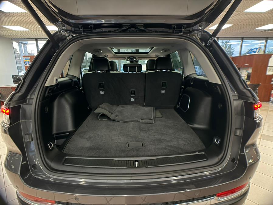 2022 Jeep Grand Cherokee Limited 4x4, available for sale in Massapequa Park, New York | Power Motors East. Massapequa Park, New York 2022 Jeep Grand Cherokee Limited 4x4, available for sale in Massapequa Park, New York | Power Motors East. Massapequa Park, New York