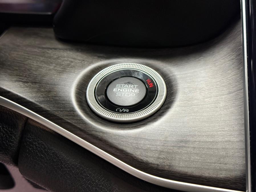2022 Jeep Grand Cherokee Limited 4x4, available for sale in Massapequa Park, New York | Power Motors East. Massapequa Park, New York 2022 Jeep Grand Cherokee Limited 4x4, available for sale in Massapequa Park, New York | Power Motors East. Massapequa Park, New York