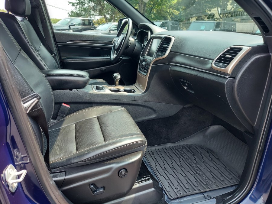 2015 Jeep Grand Cherokee 4WD 4dr Limited, available for sale in East Windsor, Connecticut | United Auto Sales of E Windsor, Inc. East Windsor, Connecticut 2015 Jeep Grand Cherokee 4WD 4dr Limited, available for sale in East Windsor, Connecticut | United Auto Sales of E Windsor, Inc. East Windsor, Connecticut