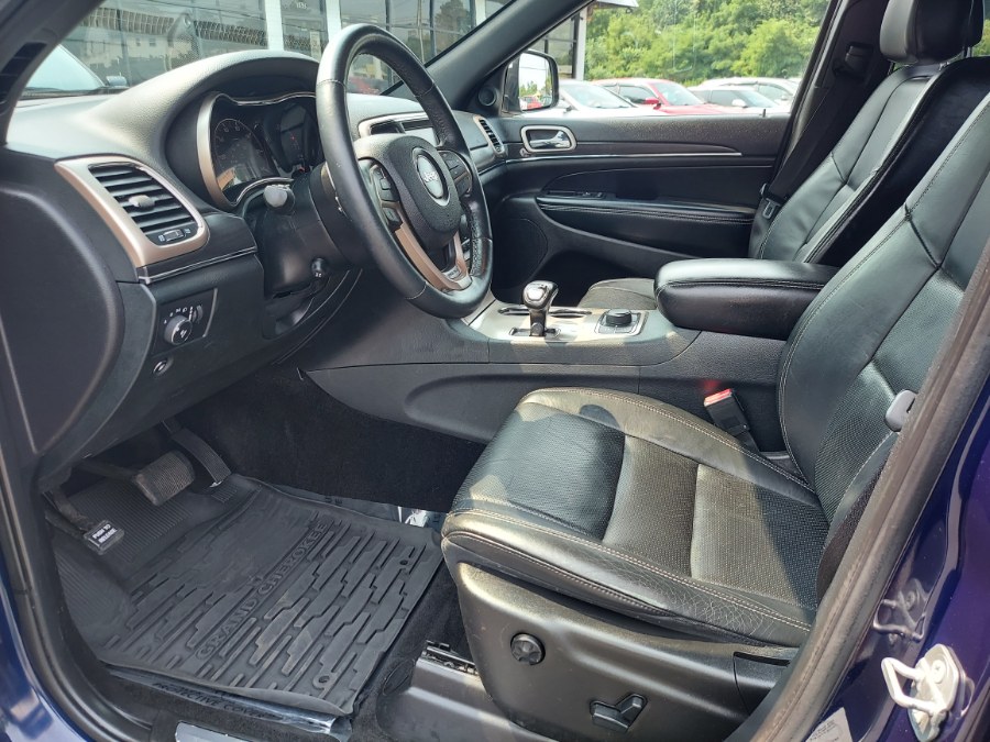 2015 Jeep Grand Cherokee 4WD 4dr Limited, available for sale in East Windsor, Connecticut | United Auto Sales of E Windsor, Inc. East Windsor, Connecticut 2015 Jeep Grand Cherokee 4WD 4dr Limited, available for sale in East Windsor, Connecticut | United Auto Sales of E Windsor, Inc. East Windsor, Connecticut