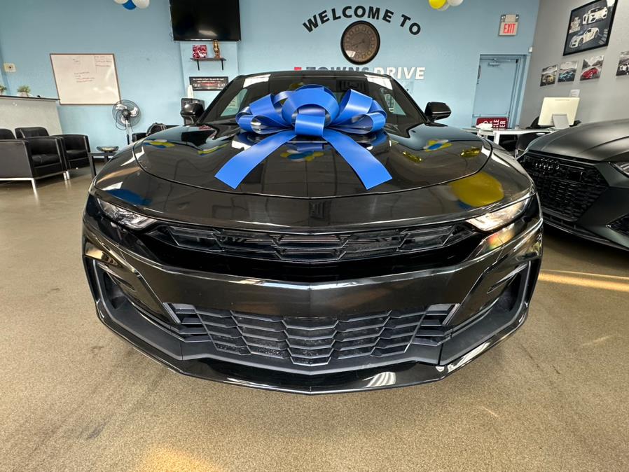 2021 Chevrolet Camaro 2dr Cpe 2SS, available for sale in Inwood, New York | 5 Towns Drive. Inwood, New York 2021 Chevrolet Camaro 2dr Cpe 2SS, available for sale in Inwood, New York | 5 Towns Drive. Inwood, New York
