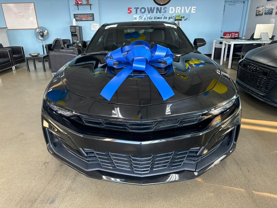 2021 Chevrolet Camaro 2dr Cpe 2SS, available for sale in Inwood, New York | 5 Towns Drive. Inwood, New York 2021 Chevrolet Camaro 2dr Cpe 2SS, available for sale in Inwood, New York | 5 Towns Drive. Inwood, New York