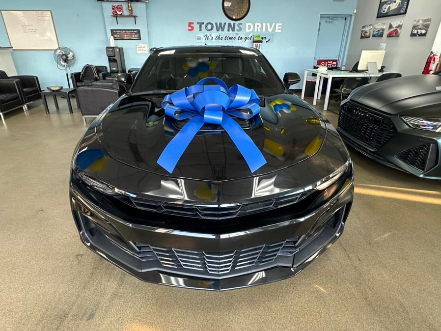 2021 Chevrolet Camaro 2dr Cpe 2SS, available for sale in Inwood, New York | 5 Towns Drive. Inwood, New York 2021 Chevrolet Camaro 2dr Cpe 2SS, available for sale in Inwood, New York | 5 Towns Drive. Inwood, New York