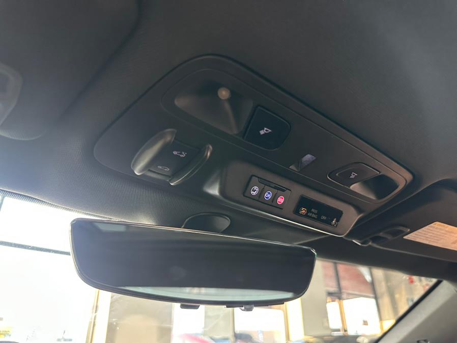 2021 Chevrolet Camaro 2dr Cpe 2SS, available for sale in Inwood, New York | 5 Towns Drive. Inwood, New York 2021 Chevrolet Camaro 2dr Cpe 2SS, available for sale in Inwood, New York | 5 Towns Drive. Inwood, New York