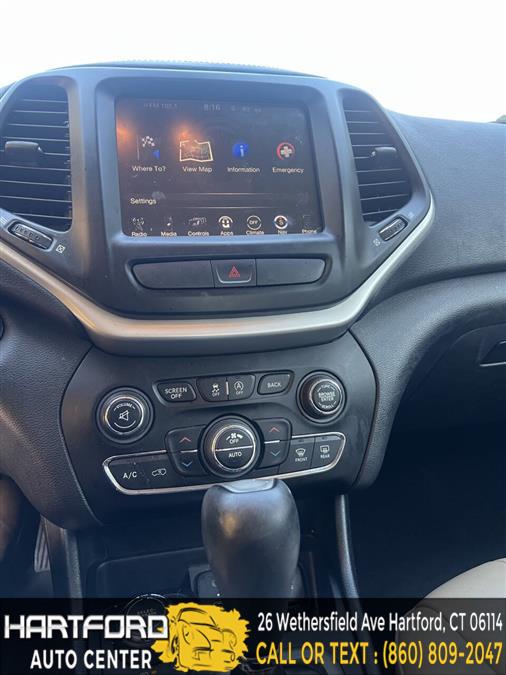 2015 Jeep Cherokee Limited 4x4 4dr SUV, available for sale in Hartford, Connecticut | Hartford Auto Center LLC. Hartford, Connecticut 2015 Jeep Cherokee Limited 4x4 4dr SUV, available for sale in Hartford, Connecticut | Hartford Auto Center LLC. Hartford, Connecticut