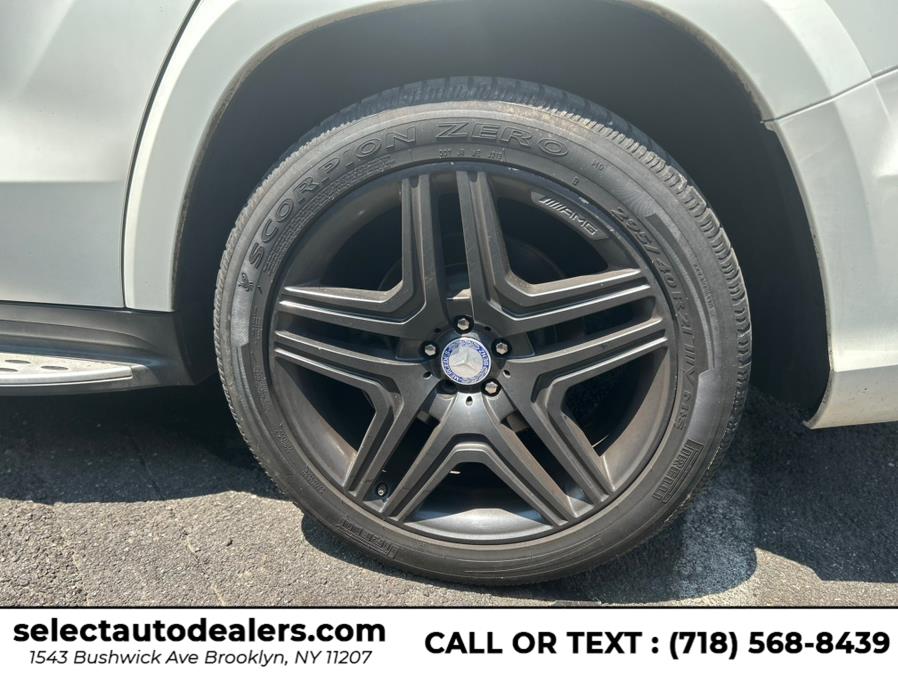 2013 Mercedes-Benz GL-Class 4MATIC 4dr GL550, available for sale in Brooklyn, New York | Select Auto Dealers Corp. Brooklyn, New York 2013 Mercedes-Benz GL-Class 4MATIC 4dr GL550, available for sale in Brooklyn, New York | Select Auto Dealers Corp. Brooklyn, New York