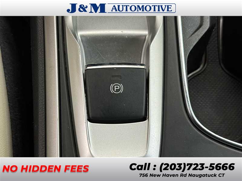 2019 Subaru Ascent Limited, available for sale in Naugatuck, Connecticut | J&M Automotive Sls&Svc LLC. Naugatuck, Connecticut 2019 Subaru Ascent Limited, available for sale in Naugatuck, Connecticut | J&M Automotive Sls&Svc LLC. Naugatuck, Connecticut