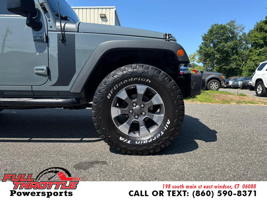 2014 Jeep Wrangler Unlimited 4WD 4dr Sport, available for sale in East Windsor, Connecticut | Full Throttle Power Sports LLC. East Windsor, Connecticut 2014 Jeep Wrangler Unlimited 4WD 4dr Sport, available for sale in East Windsor, Connecticut | Full Throttle Power Sports LLC. East Windsor, Connecticut