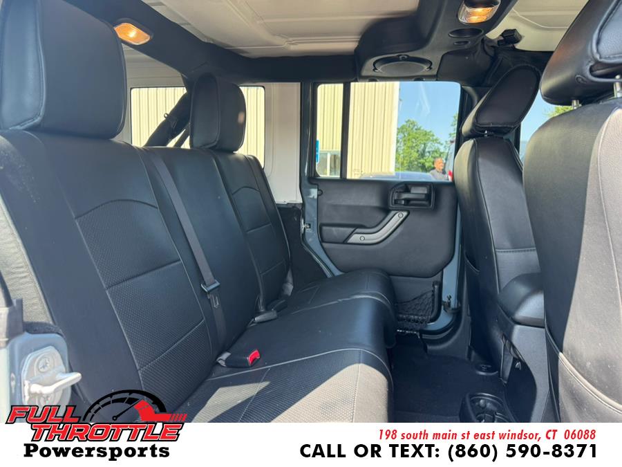 2014 Jeep Wrangler Unlimited 4WD 4dr Sport, available for sale in East Windsor, Connecticut | Full Throttle Power Sports LLC. East Windsor, Connecticut 2014 Jeep Wrangler Unlimited 4WD 4dr Sport, available for sale in East Windsor, Connecticut | Full Throttle Power Sports LLC. East Windsor, Connecticut