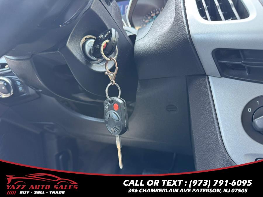 2012 Ford Focus 4dr Sdn SE, available for sale in Paterson, New Jersey | Yazz Auto Sales. Paterson, New Jersey 2012 Ford Focus 4dr Sdn SE, available for sale in Paterson, New Jersey | Yazz Auto Sales. Paterson, New Jersey