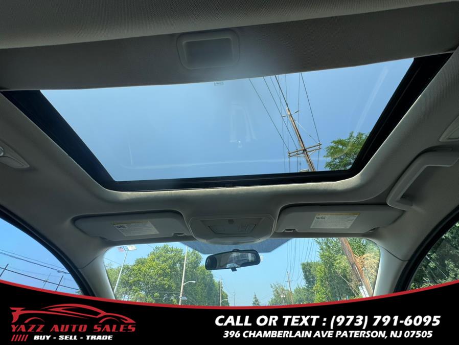 2012 Ford Focus 4dr Sdn SE, available for sale in Paterson, New Jersey | Yazz Auto Sales. Paterson, New Jersey 2012 Ford Focus 4dr Sdn SE, available for sale in Paterson, New Jersey | Yazz Auto Sales. Paterson, New Jersey