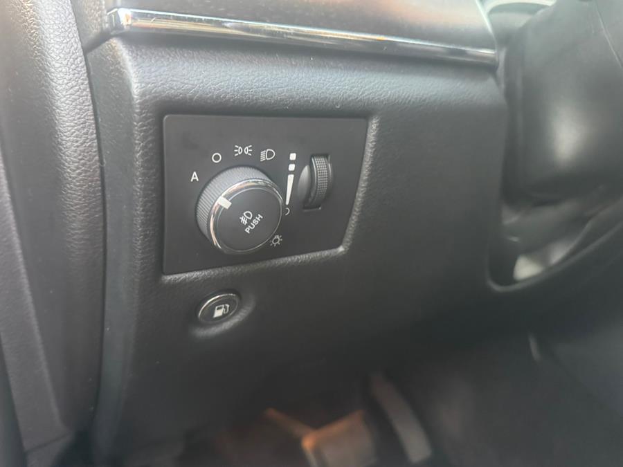 2015 Jeep Grand Cherokee 4WD 4dr Limited, available for sale in BURLINGTON, New Jersey | Tri States Auto Group. BURLINGTON, New Jersey 2015 Jeep Grand Cherokee 4WD 4dr Limited, available for sale in BURLINGTON, New Jersey | Tri States Auto Group. BURLINGTON, New Jersey
