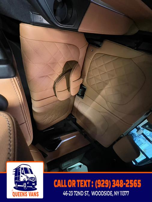 2024 BMW X7 xDrive40i Sports Activity Vehicle, available for sale in Woodside, New York | Queens Vans LLC. Woodside, New York 2024 BMW X7 xDrive40i Sports Activity Vehicle, available for sale in Woodside, New York | Queens Vans LLC. Woodside, New York