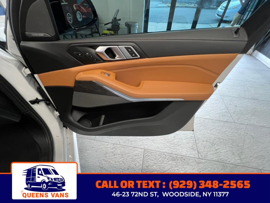2024 BMW X7 xDrive40i Sports Activity Vehicle, available for sale in Woodside, New York | Queens Vans LLC. Woodside, New York 2024 BMW X7 xDrive40i Sports Activity Vehicle, available for sale in Woodside, New York | Queens Vans LLC. Woodside, New York