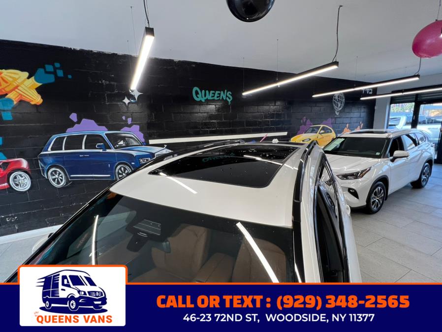 2024 BMW X7 xDrive40i Sports Activity Vehicle, available for sale in Woodside, New York | Queens Vans LLC. Woodside, New York 2024 BMW X7 xDrive40i Sports Activity Vehicle, available for sale in Woodside, New York | Queens Vans LLC. Woodside, New York