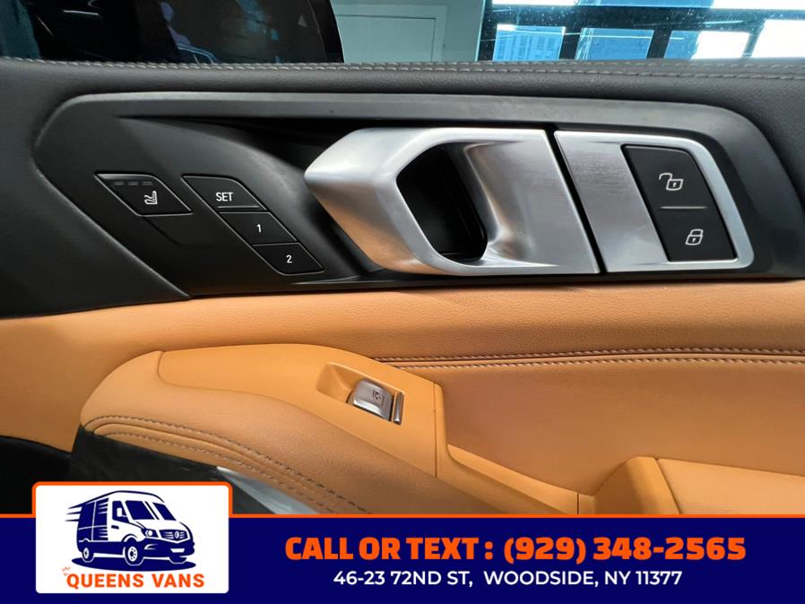 2024 BMW X7 xDrive40i Sports Activity Vehicle, available for sale in Woodside, New York | Queens Vans LLC. Woodside, New York 2024 BMW X7 xDrive40i Sports Activity Vehicle, available for sale in Woodside, New York | Queens Vans LLC. Woodside, New York