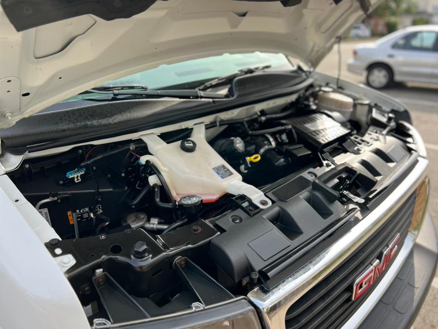 2019 GMC Savana Cargo Van RWD 2500 135", available for sale in Paterson, New Jersey | Speedway Commercial Motors LLC. Paterson, New Jersey 2019 GMC Savana Cargo Van RWD 2500 135", available for sale in Paterson, New Jersey | Speedway Commercial Motors LLC. Paterson, New Jersey