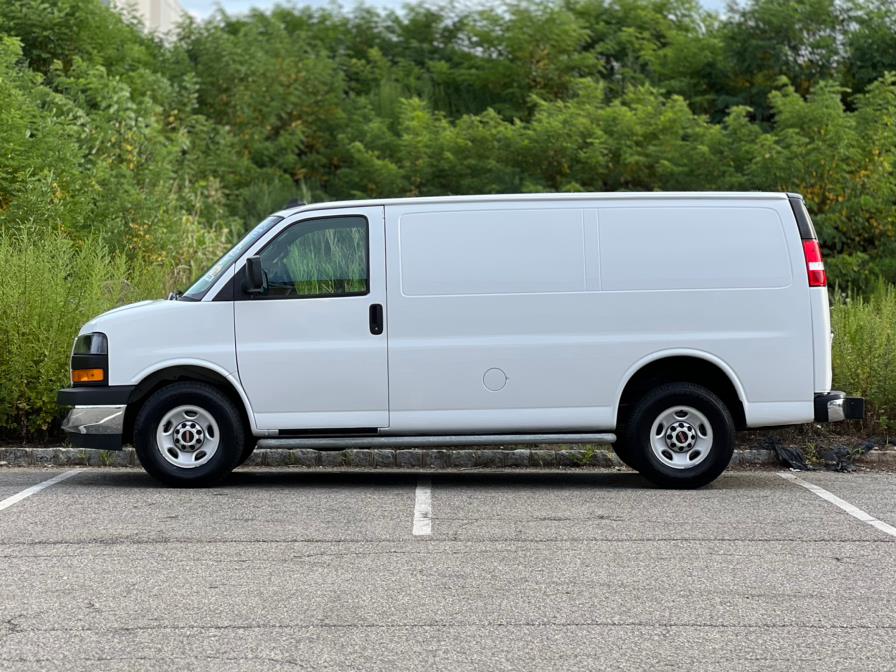 2019 GMC Savana Cargo Van RWD 2500 135", available for sale in Paterson, New Jersey | Speedway Commercial Motors LLC. Paterson, New Jersey 2019 GMC Savana Cargo Van RWD 2500 135", available for sale in Paterson, New Jersey | Speedway Commercial Motors LLC. Paterson, New Jersey
