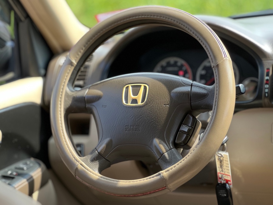 2005 Honda CR-V 2WD LX AT, available for sale in Paterson, New Jersey | Speedway Motors LLC. Paterson, New Jersey 2005 Honda CR-V 2WD LX AT, available for sale in Paterson, New Jersey | Speedway Motors LLC. Paterson, New Jersey