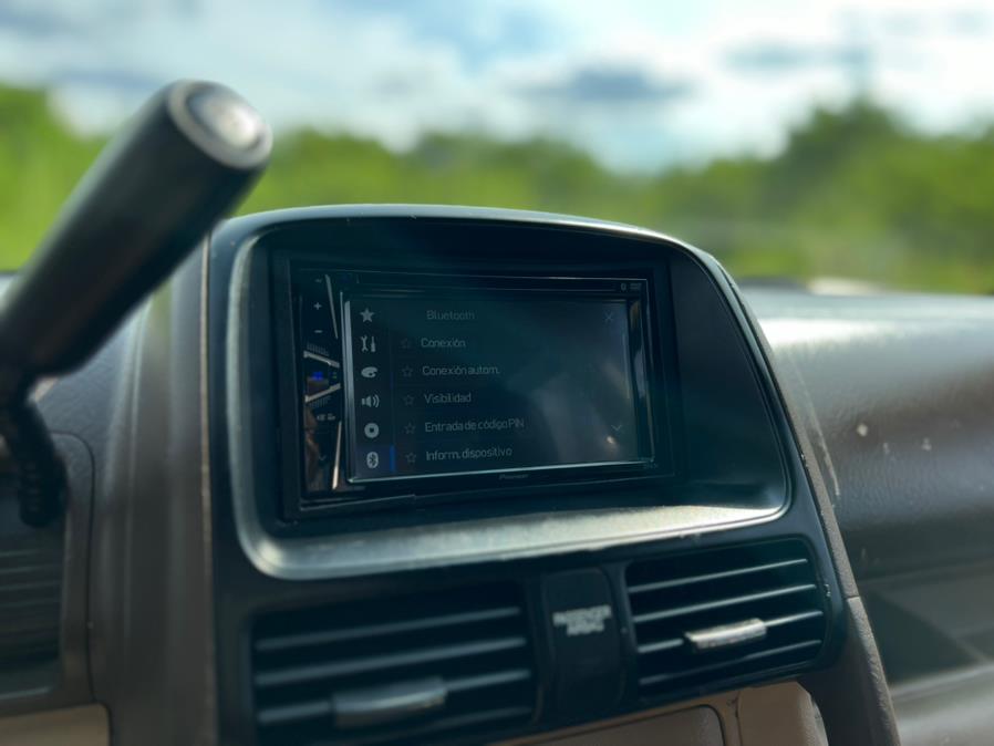 2005 Honda CR-V 2WD LX AT, available for sale in Paterson, New Jersey | Speedway Motors LLC. Paterson, New Jersey 2005 Honda CR-V 2WD LX AT, available for sale in Paterson, New Jersey | Speedway Motors LLC. Paterson, New Jersey