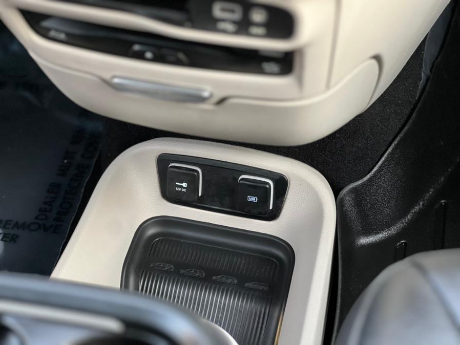 2017 Chrysler Pacifica Touring-L Plus FWD, available for sale in Paterson, New Jersey | Speedway Motors LLC. Paterson, New Jersey 2017 Chrysler Pacifica Touring-L Plus FWD, available for sale in Paterson, New Jersey | Speedway Motors LLC. Paterson, New Jersey