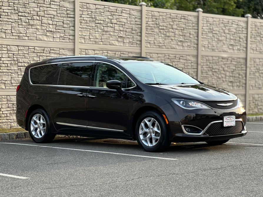 2017 Chrysler Pacifica Touring-L Plus FWD, available for sale in Paterson, New Jersey | Speedway Motors LLC. Paterson, New Jersey 2017 Chrysler Pacifica Touring-L Plus FWD, available for sale in Paterson, New Jersey | Speedway Motors LLC. Paterson, New Jersey